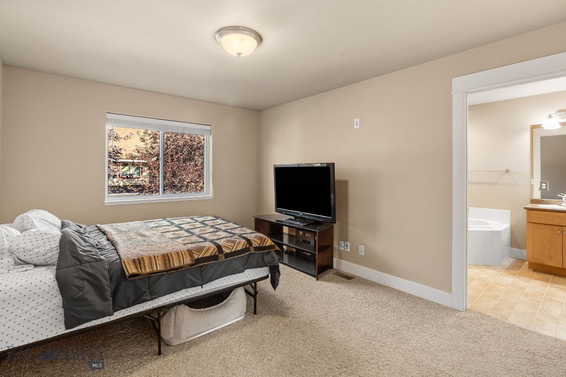 2714 Fen Way A Property Photo 36