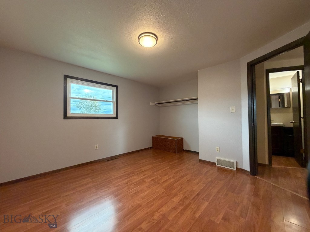 403 E Centennial Avenue Property Photo 15