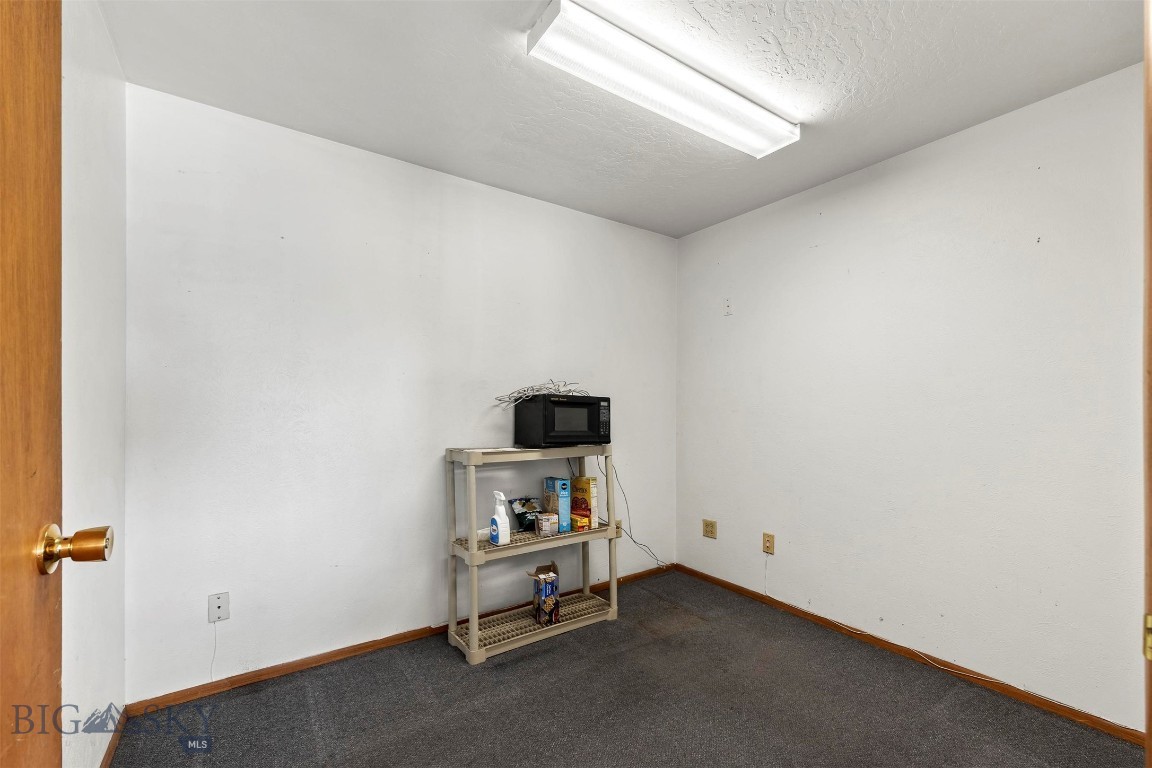 601 E Front Street Property Photo 19