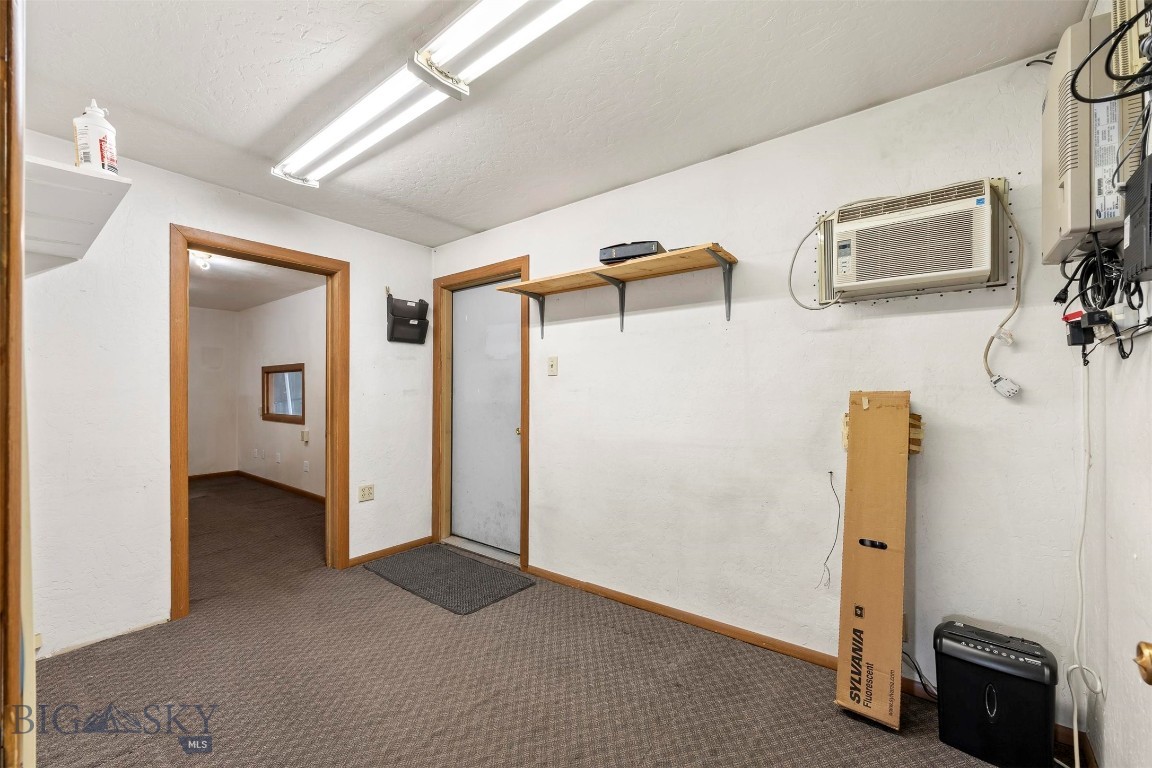 601 E Front Street Property Photo 21