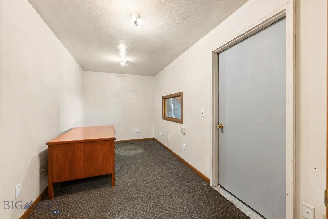 601 E Front Street Property Photo 22