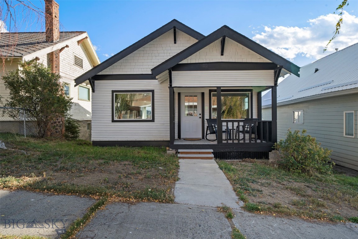 920 W Platinum Street Property Photo 4
