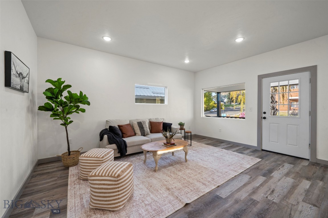 920 W Platinum Street Property Photo 14