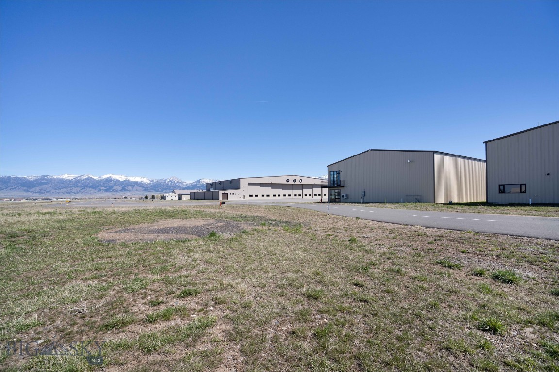 850 Gallatin Field Road Hanger Sy1 Property Photo 35