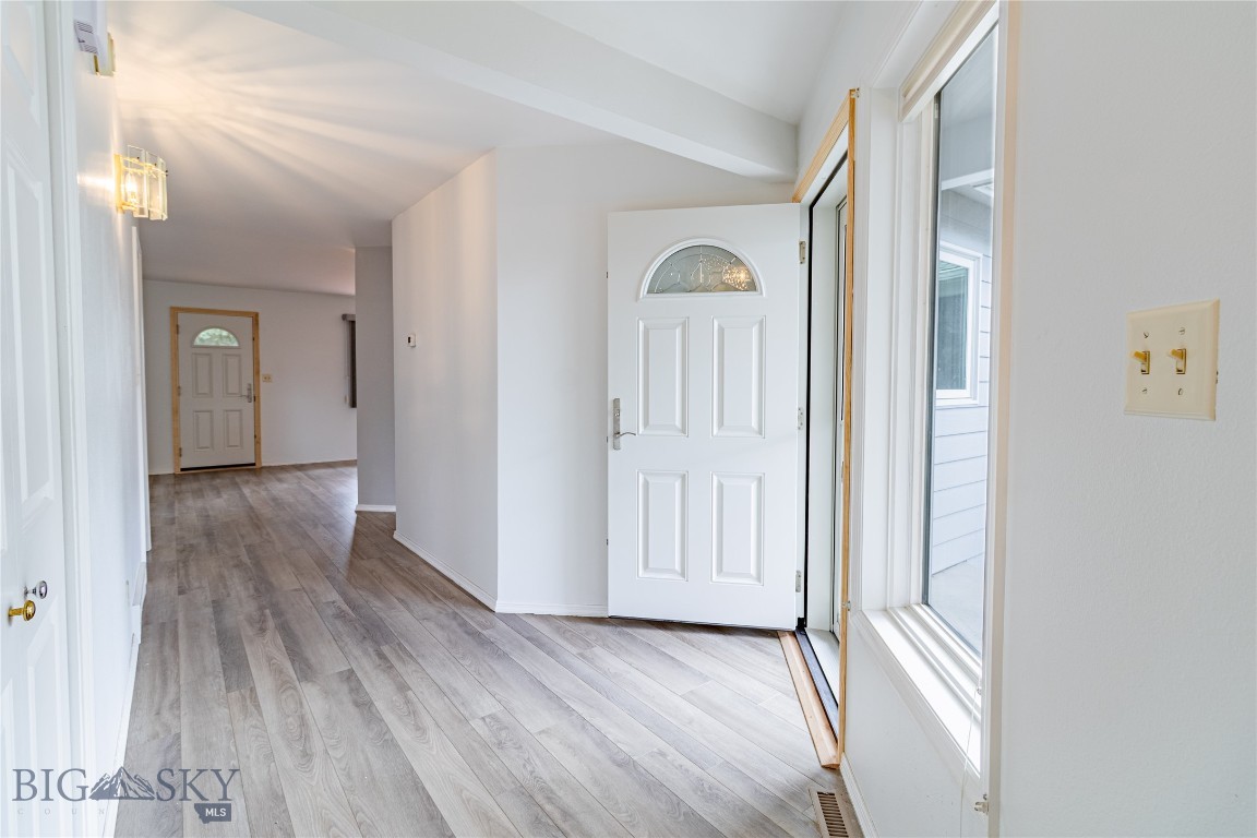 3014 Hill Property Photo 6