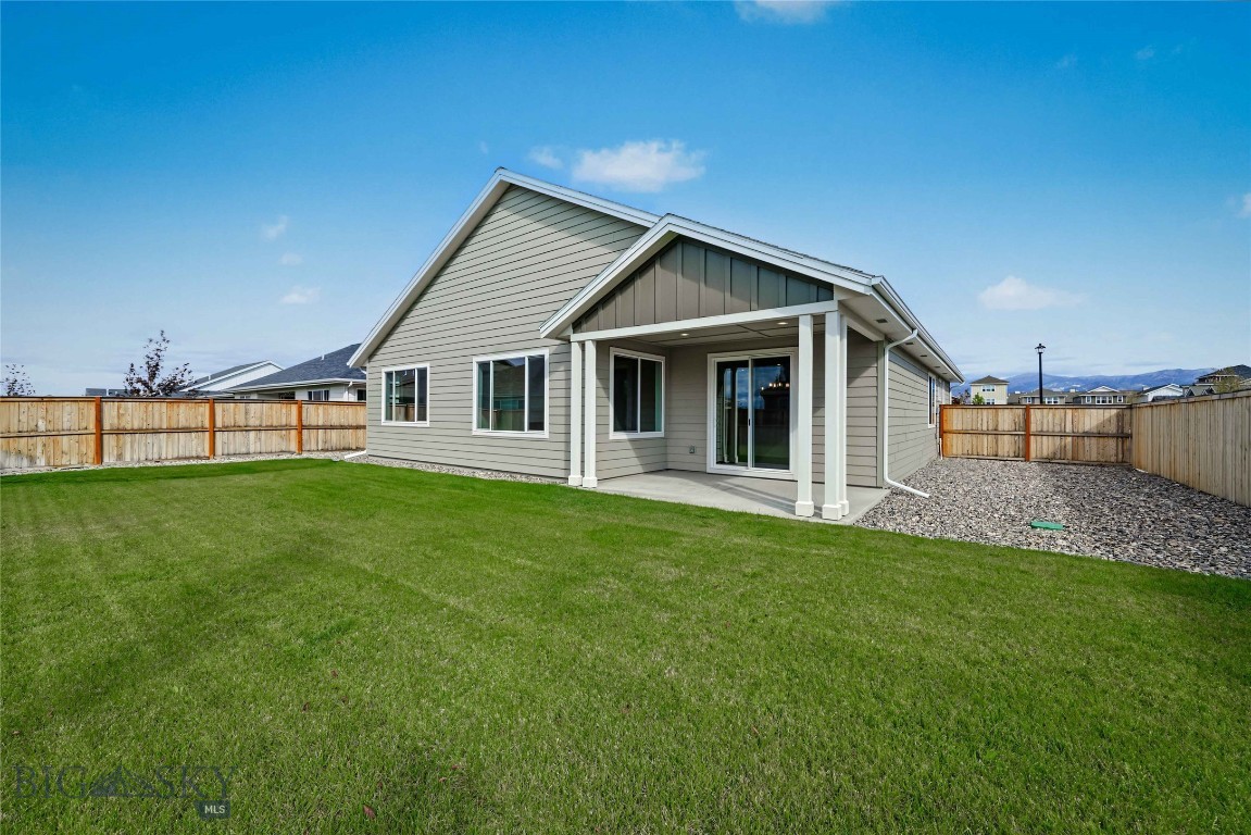 1510 Cyril Way Property Photo 3