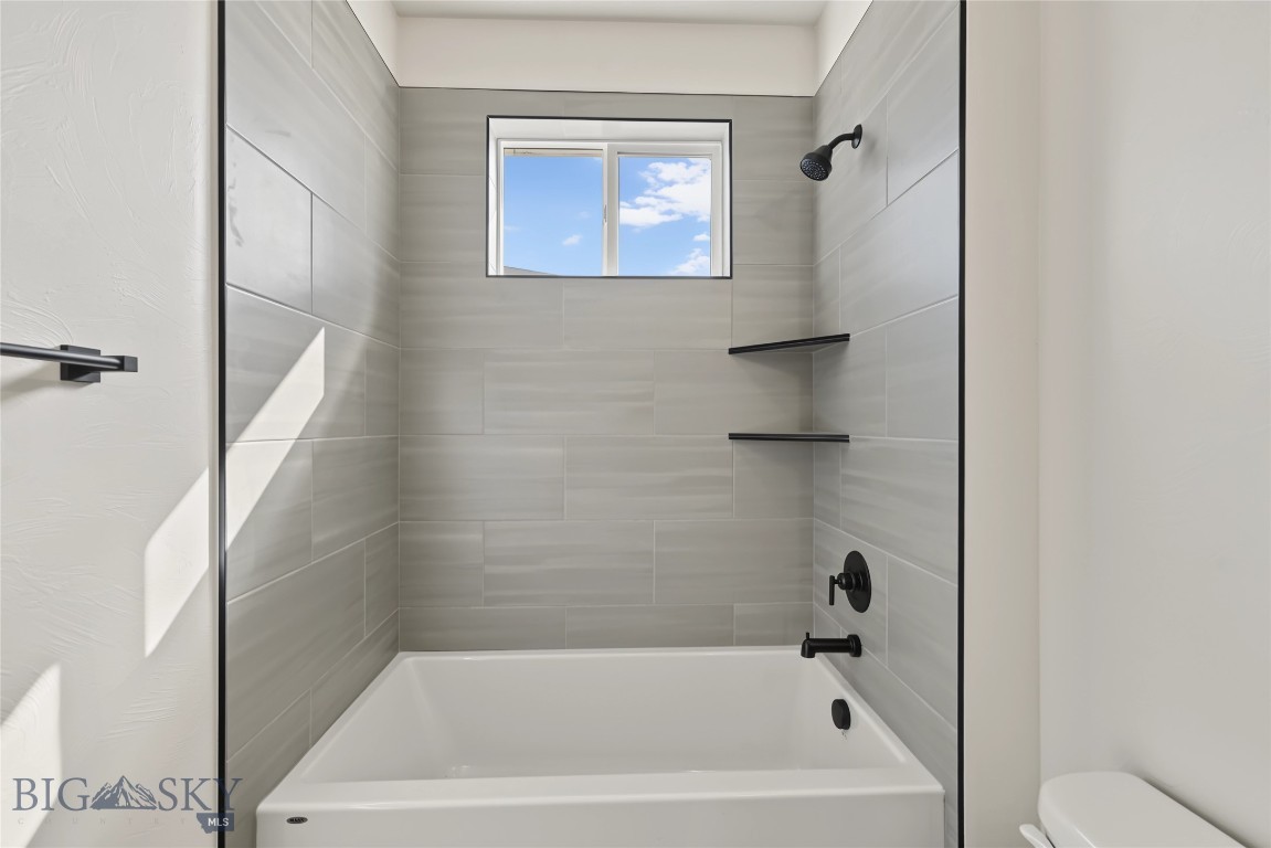 1510 Cyril Way Property Photo 26
