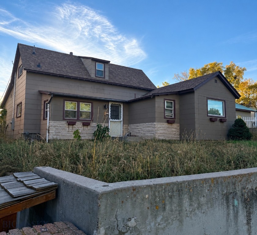 206 S G Street Property Photo 1