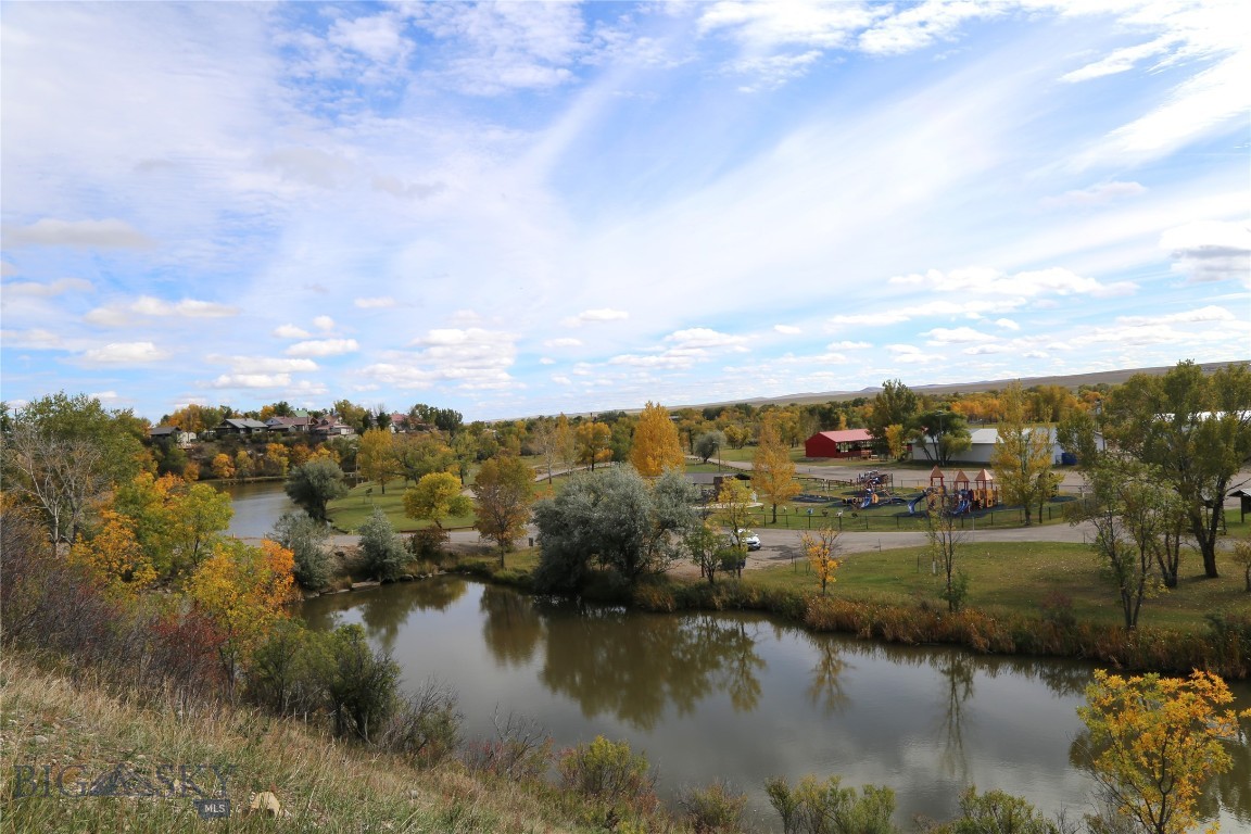 104 C Nw Property Photo 9