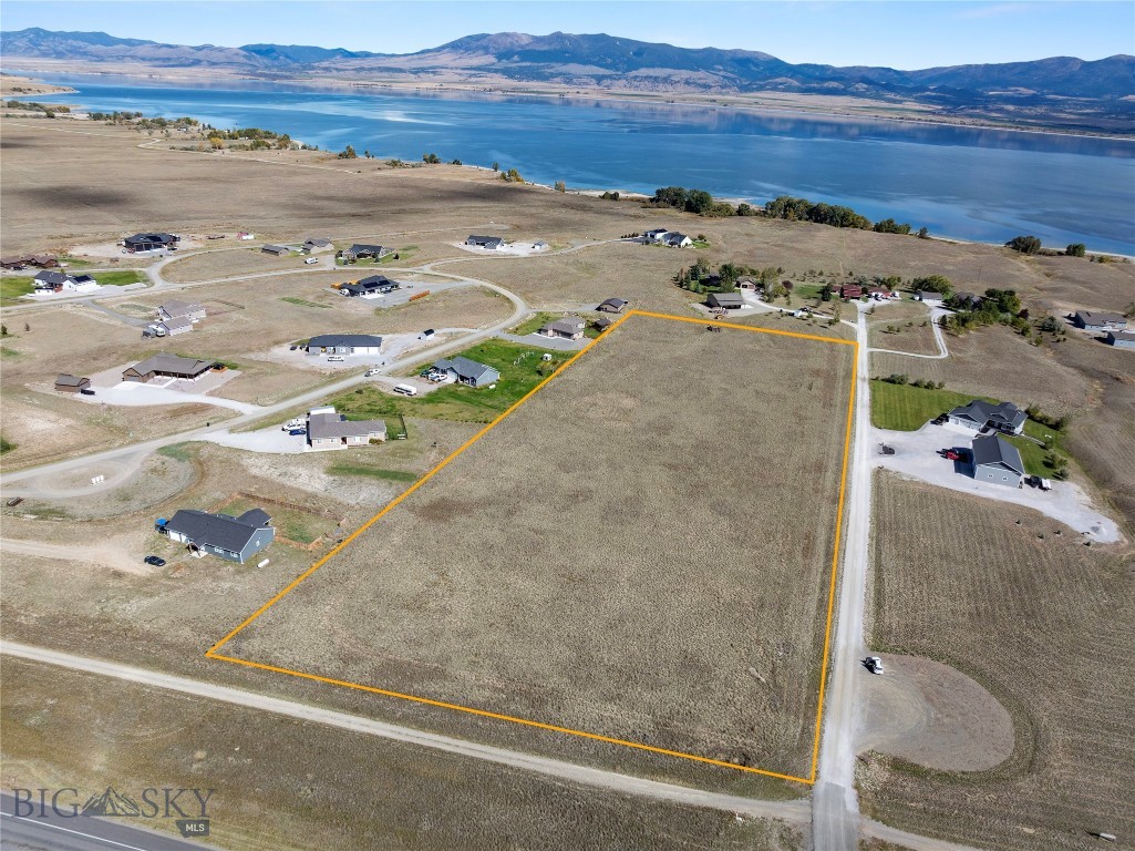 7187 Us Highway 287 Property Photo 3