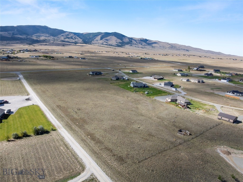 7187 Us Highway 287 Property Photo 4
