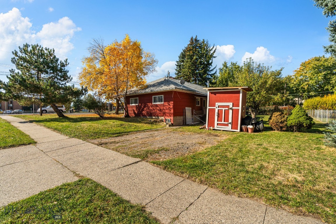 1601 W College Street Property Photo 51