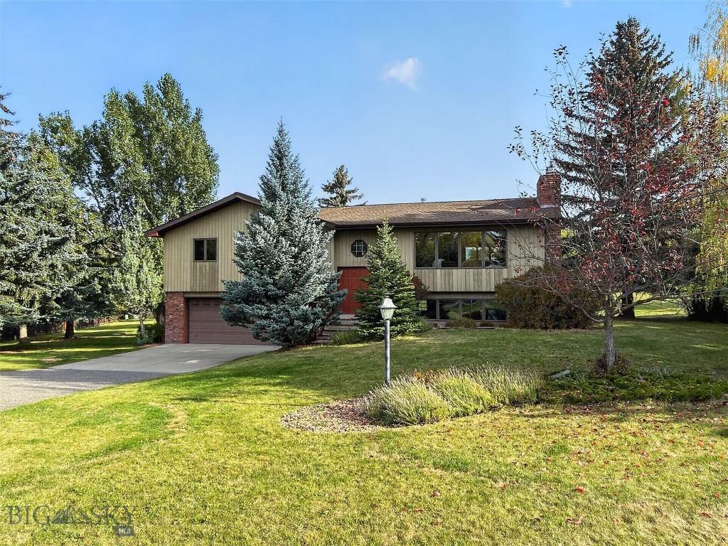 3 Hitching Post Property Photo 1