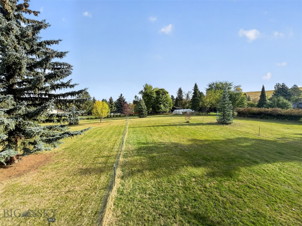 3 Hitching Post Property Photo 32