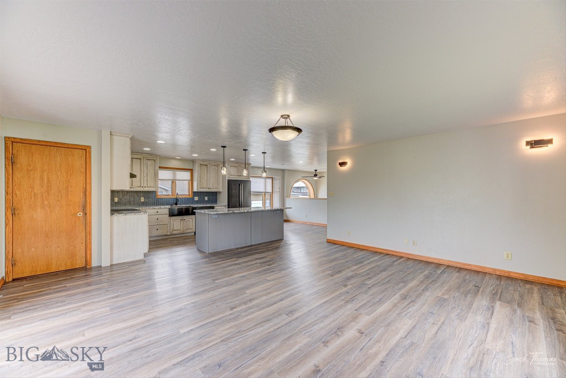 620 Higgins Property Photo 7