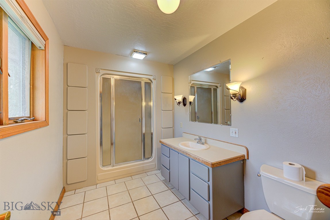 620 Higgins Property Photo 20