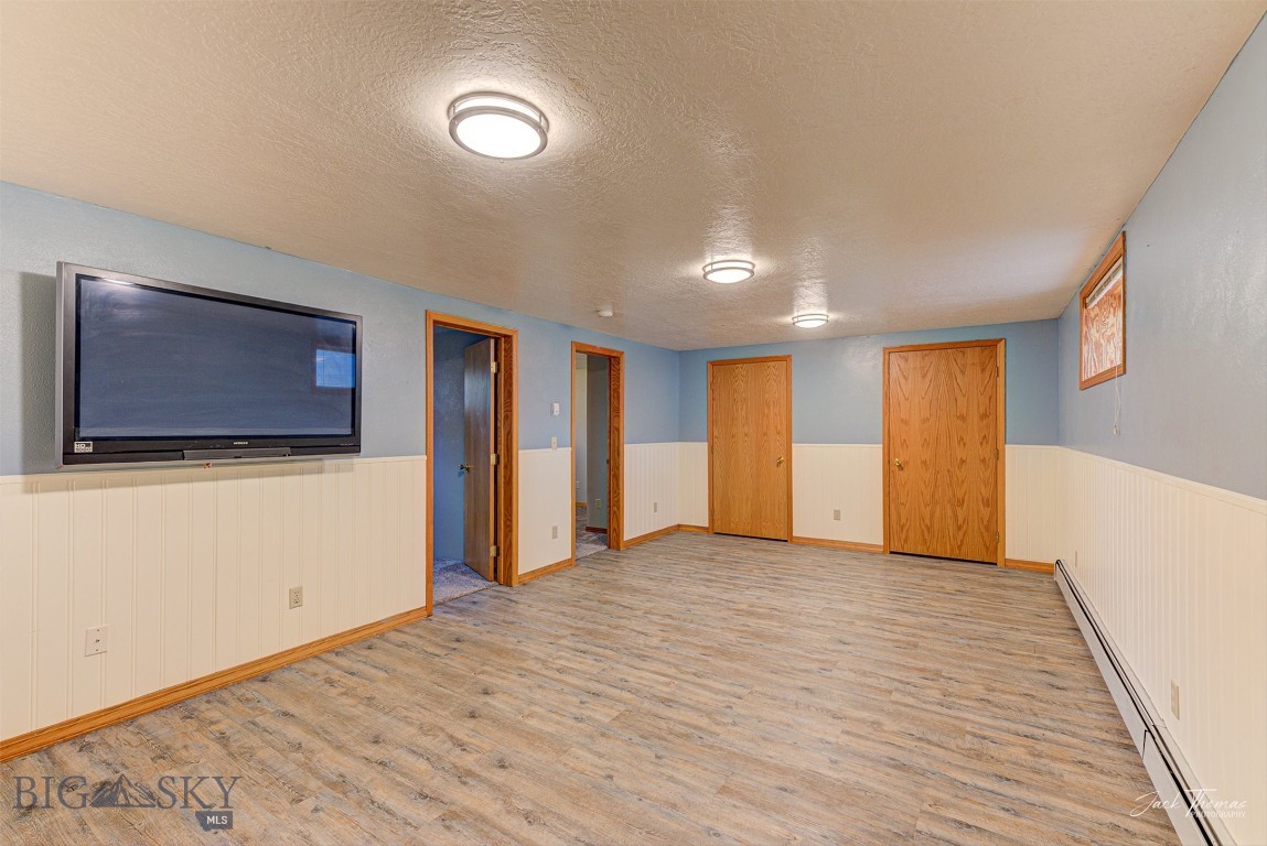 620 Higgins Property Photo 27