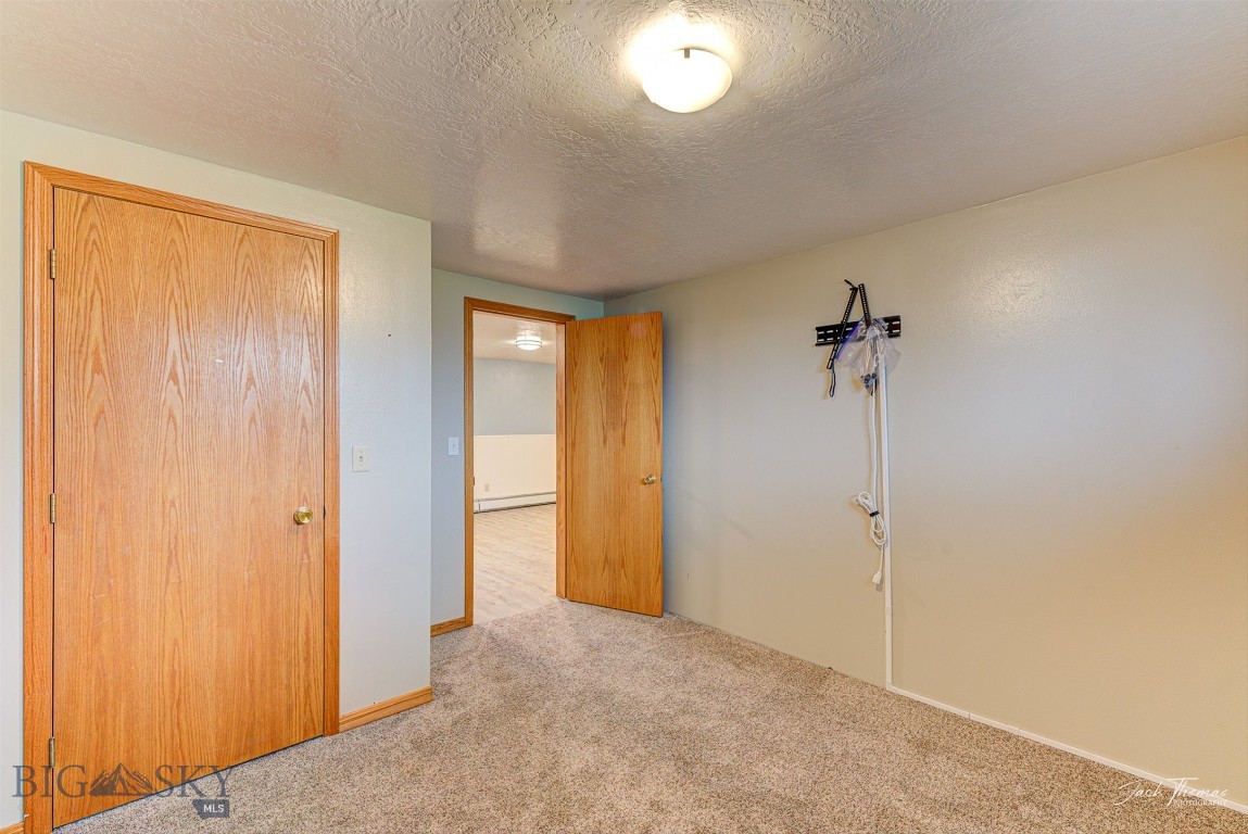 620 Higgins Property Photo 31
