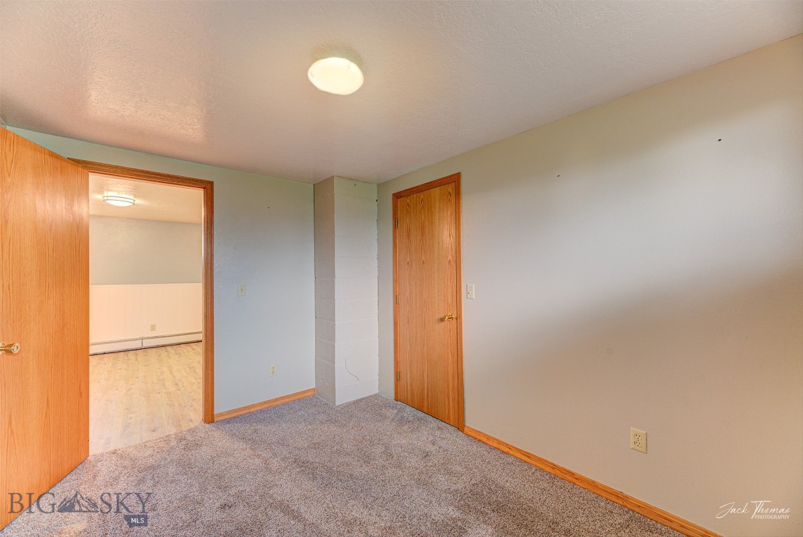 620 Higgins Property Photo 35