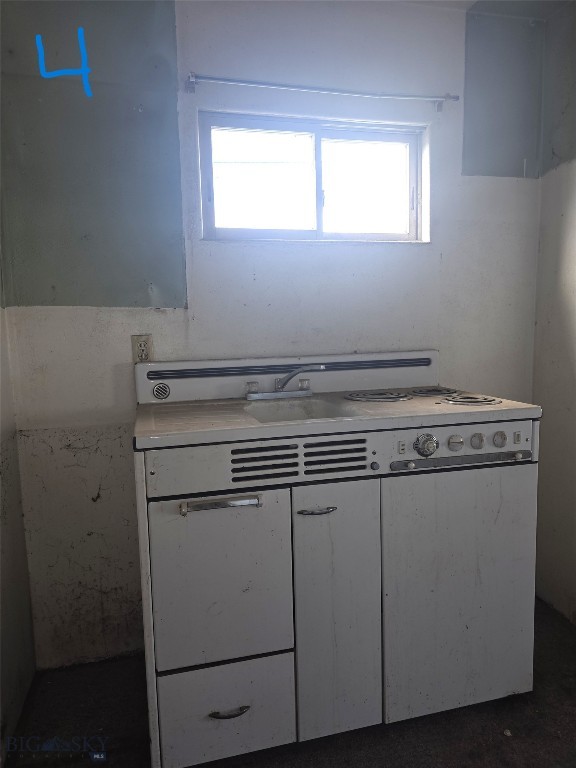 308 St. Mary's Avenue Property Photo 11