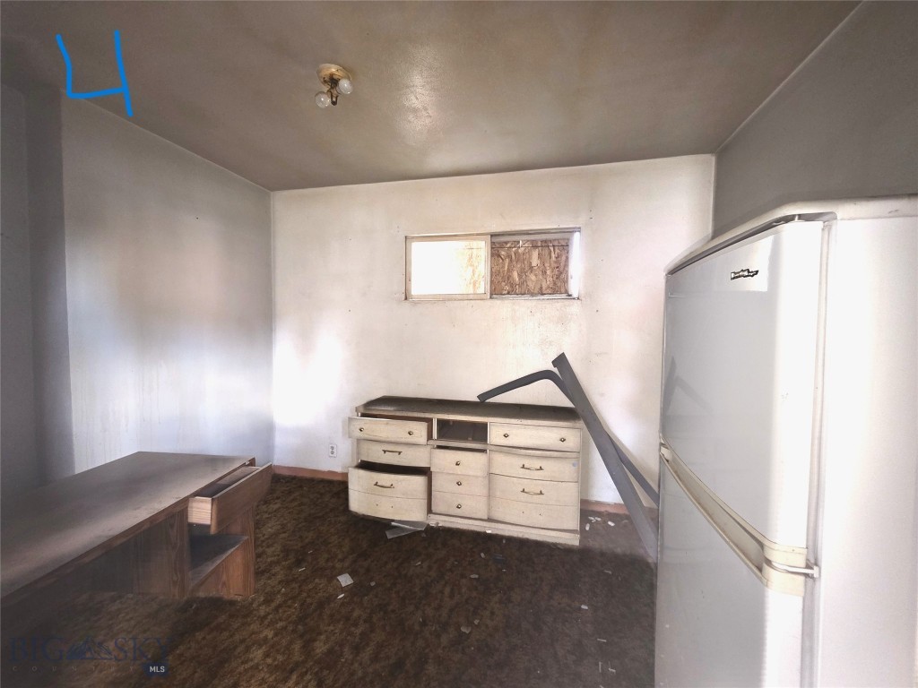 308 St. Mary's Avenue Property Photo 13