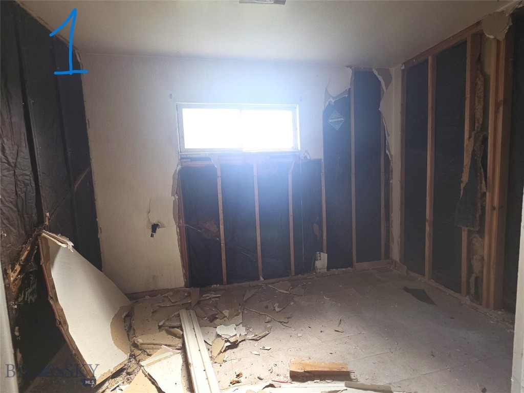 308 St. Mary's Avenue Property Photo 16
