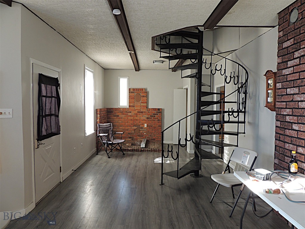 2 Cherry Street Property Photo 5