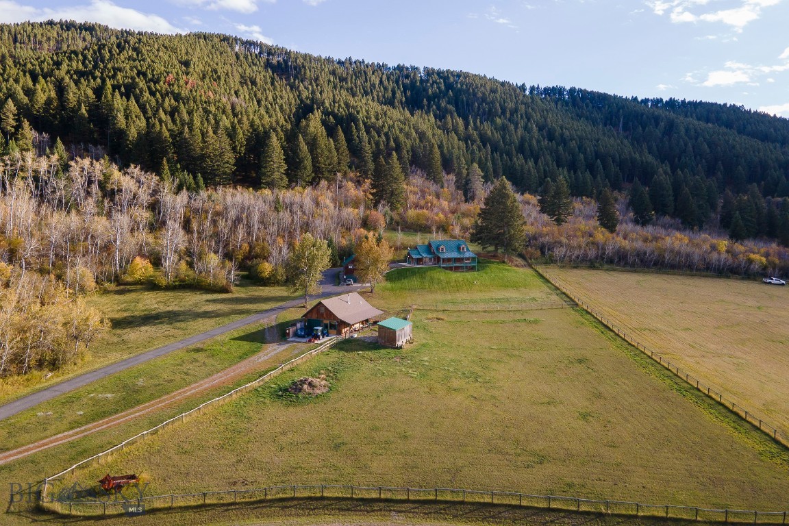 9293 Sky Ridge Dr Property Photo 1
