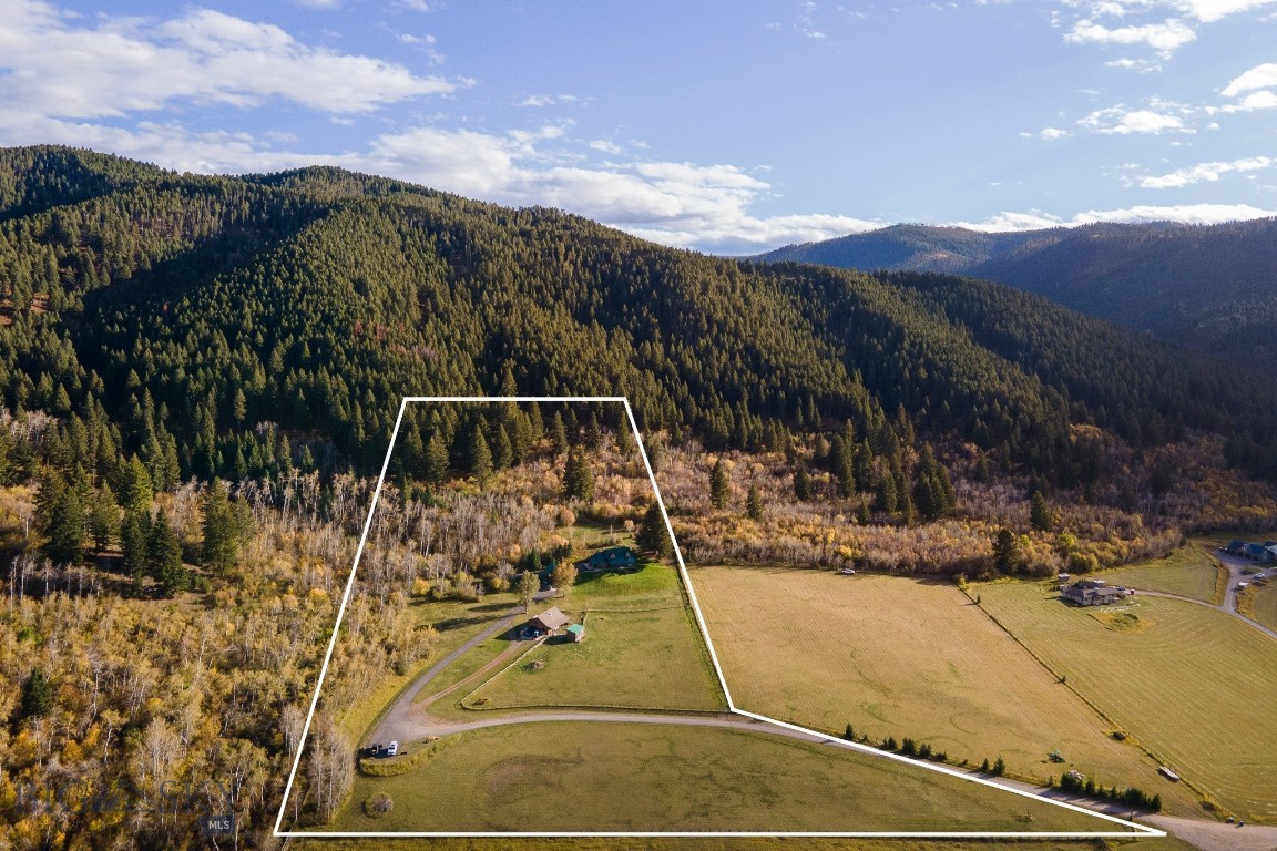 9293 Sky Ridge Dr Property Photo 9