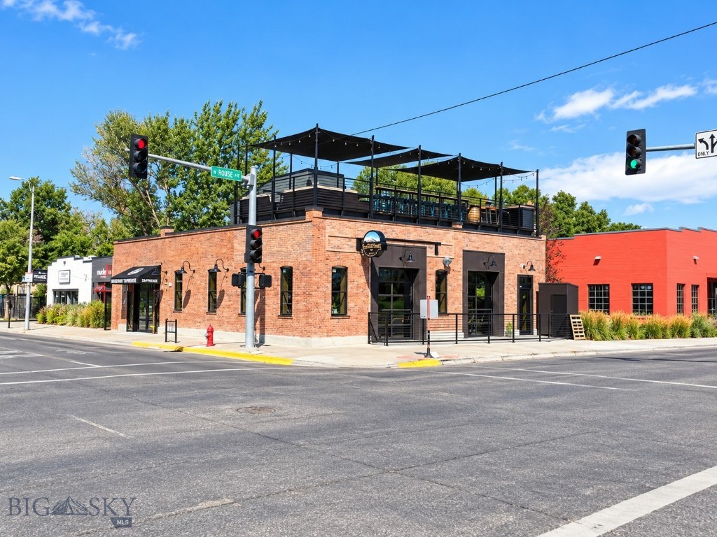 101 N Rouse Avenue Property Photo 1
