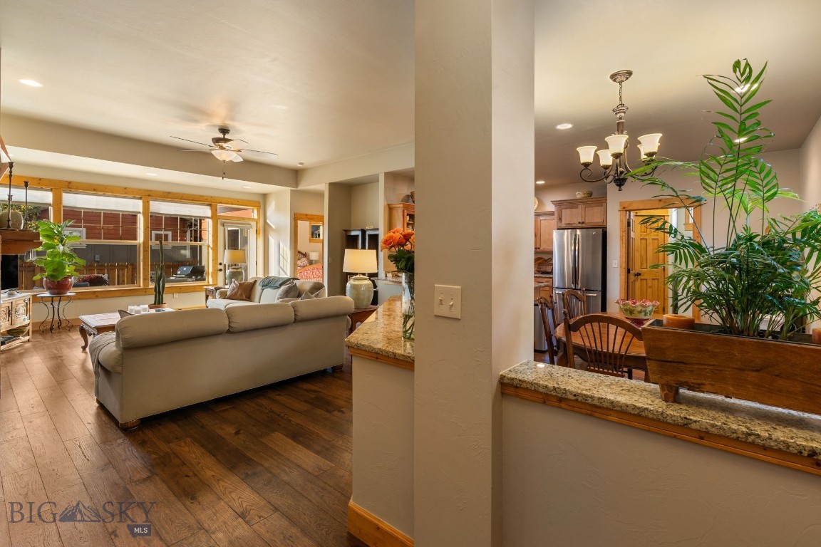 5416 Glenkirk Drive Property Photo 8
