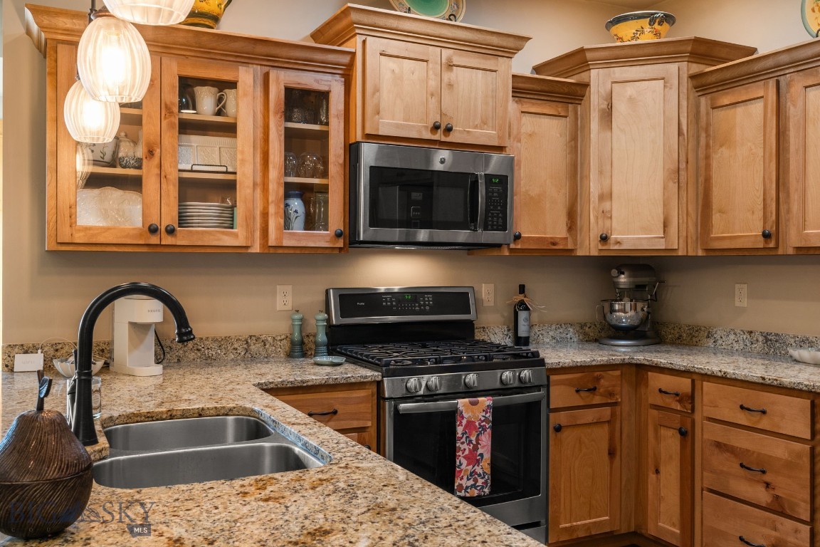 5416 Glenkirk Drive Property Photo 21