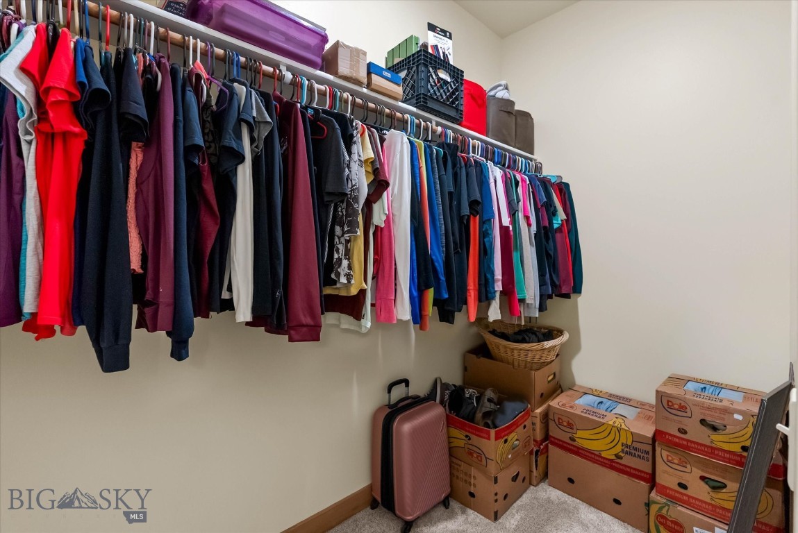 312 Dunham Court Property Photo 12