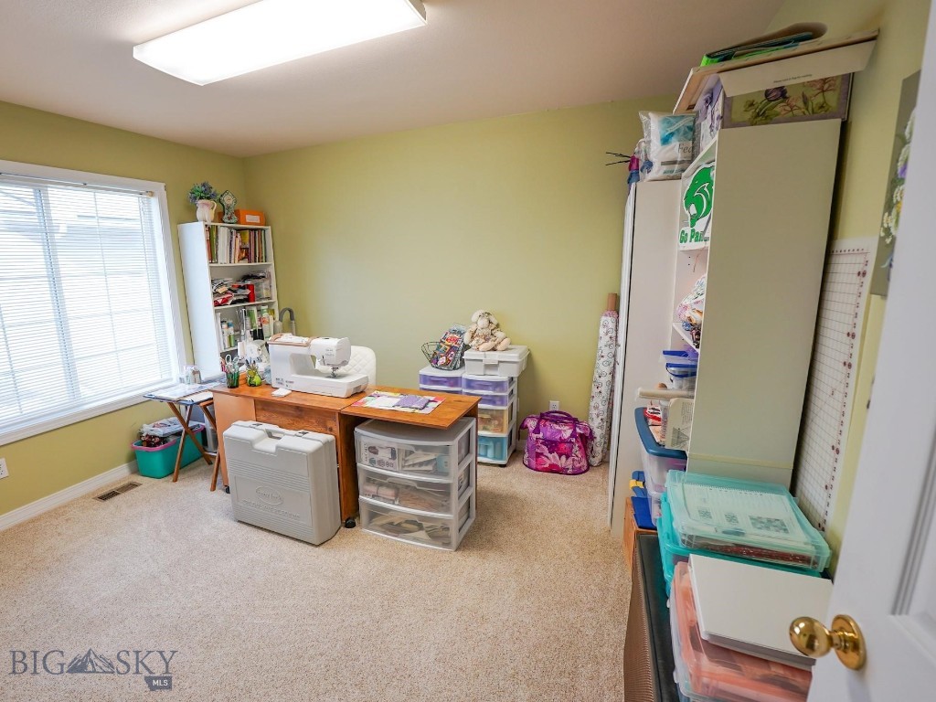 80 E Nicklaus Avenue Property Photo 14