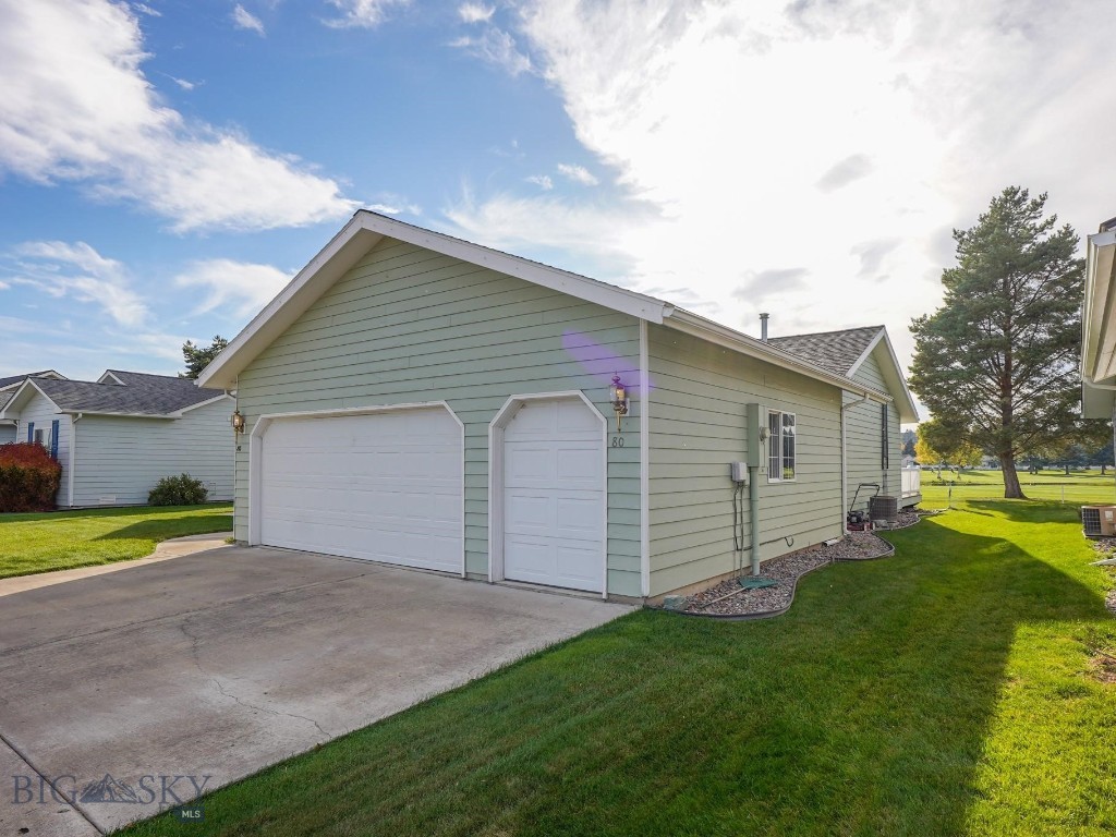 80 E Nicklaus Avenue Property Photo 43