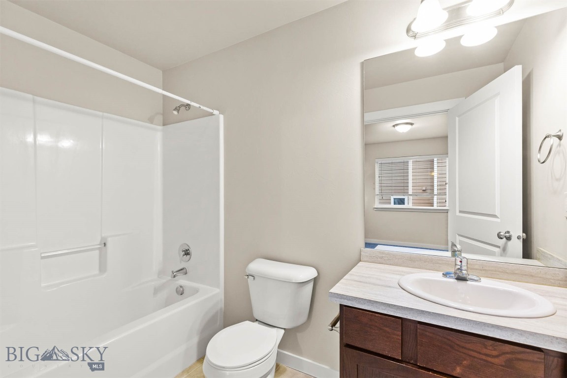 2232 Baxter Lane 1-12 Property Photo 17