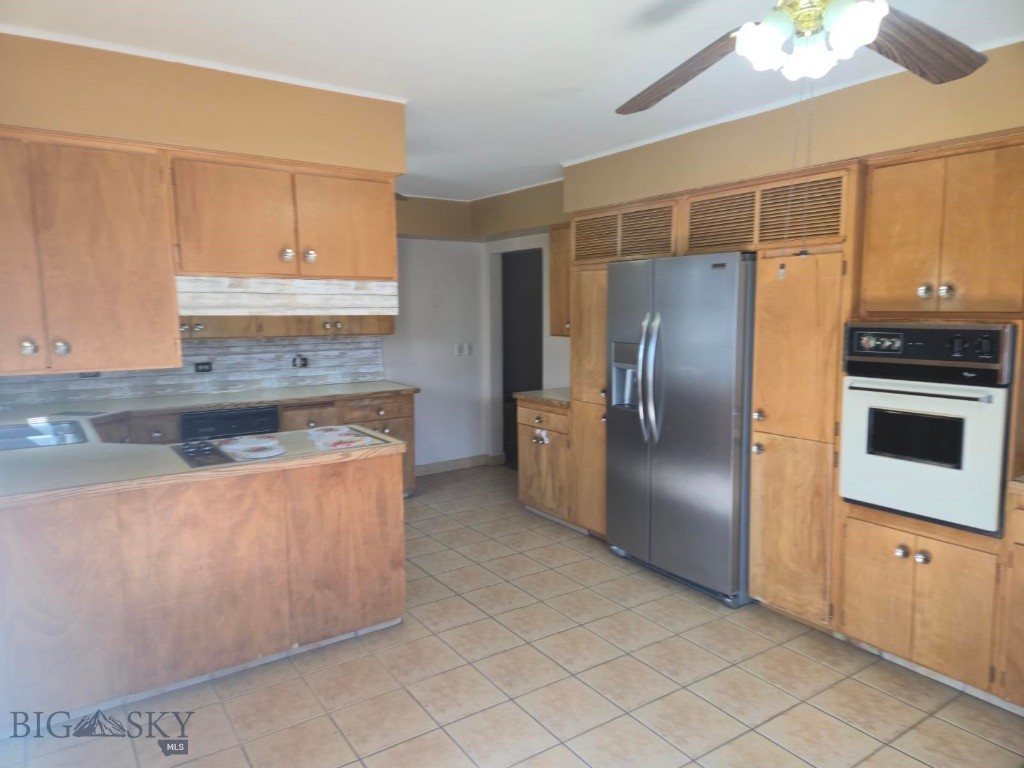 2526 Locust Street Property Photo 12