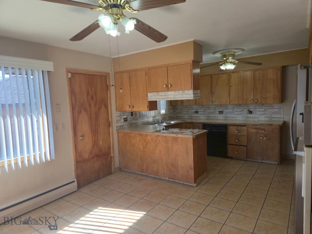 2526 Locust Street Property Photo 13
