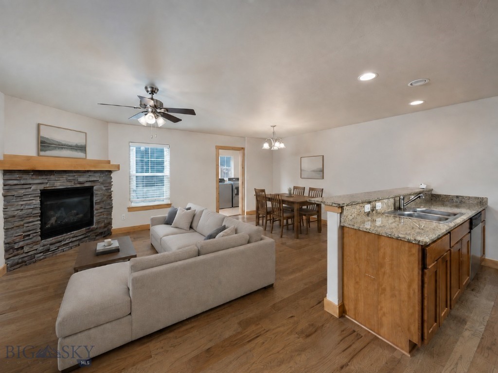 3783 Laduke Property Photo 8