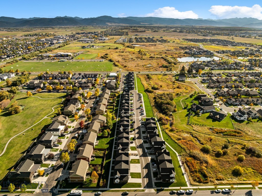 852, 853, 878, 881 Rookery Lane Property Photo 18