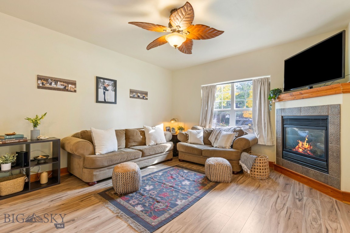 4297 Cover Street A3 Property Photo 6