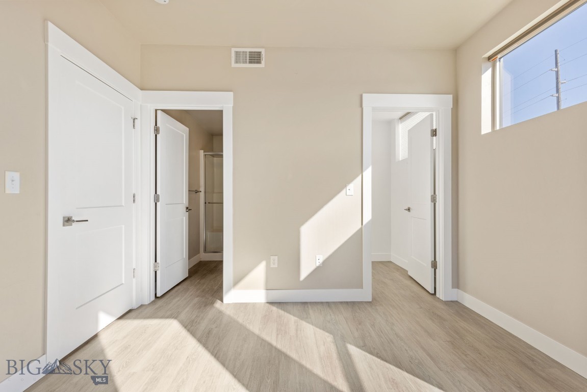 1295 Thomas Drive 204 Property Photo 26