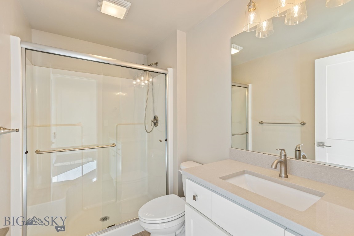 1295 Thomas Drive 204 Property Photo 27