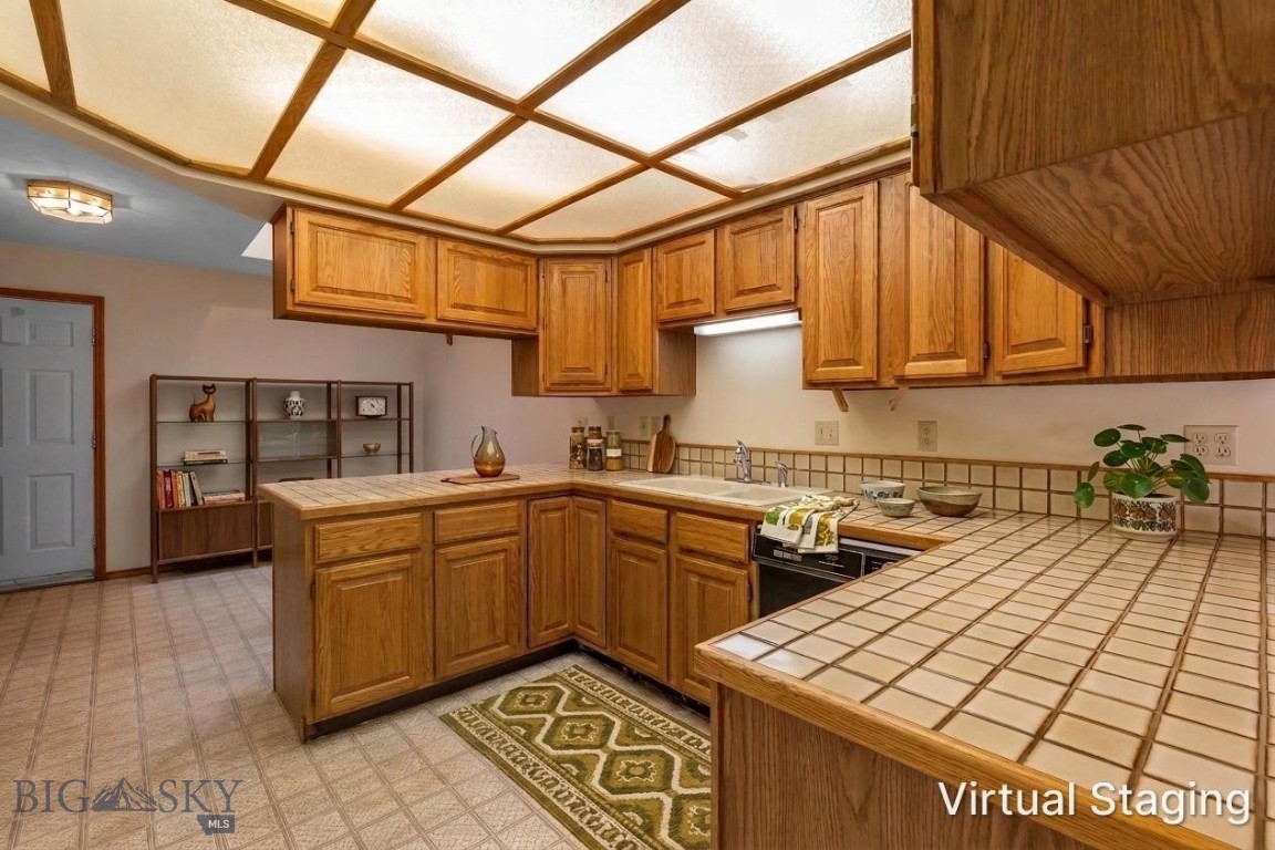 21 Hoffman Street Property Photo 6