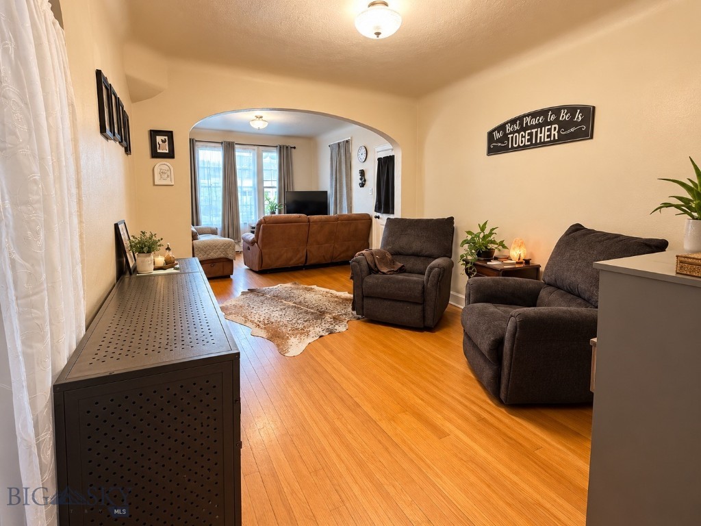 205 N Jackson Property Photo 2