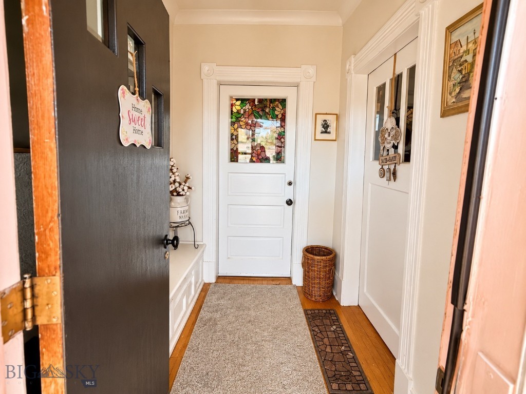 205 N Jackson Property Photo 11