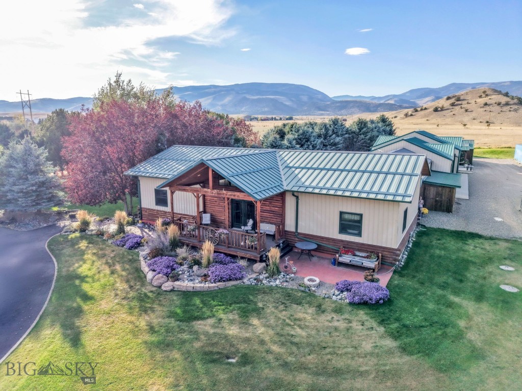 5 Moose Horn Lane Property Photo