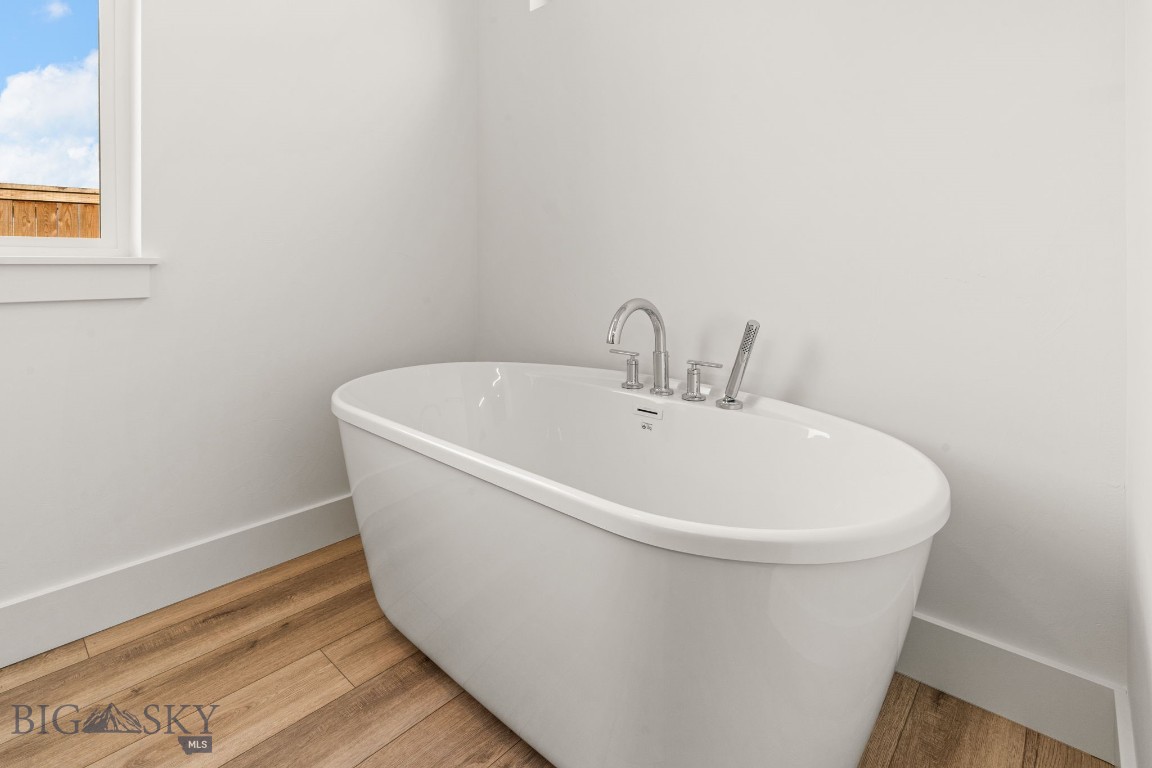1106 Melissa Way Property Photo 25