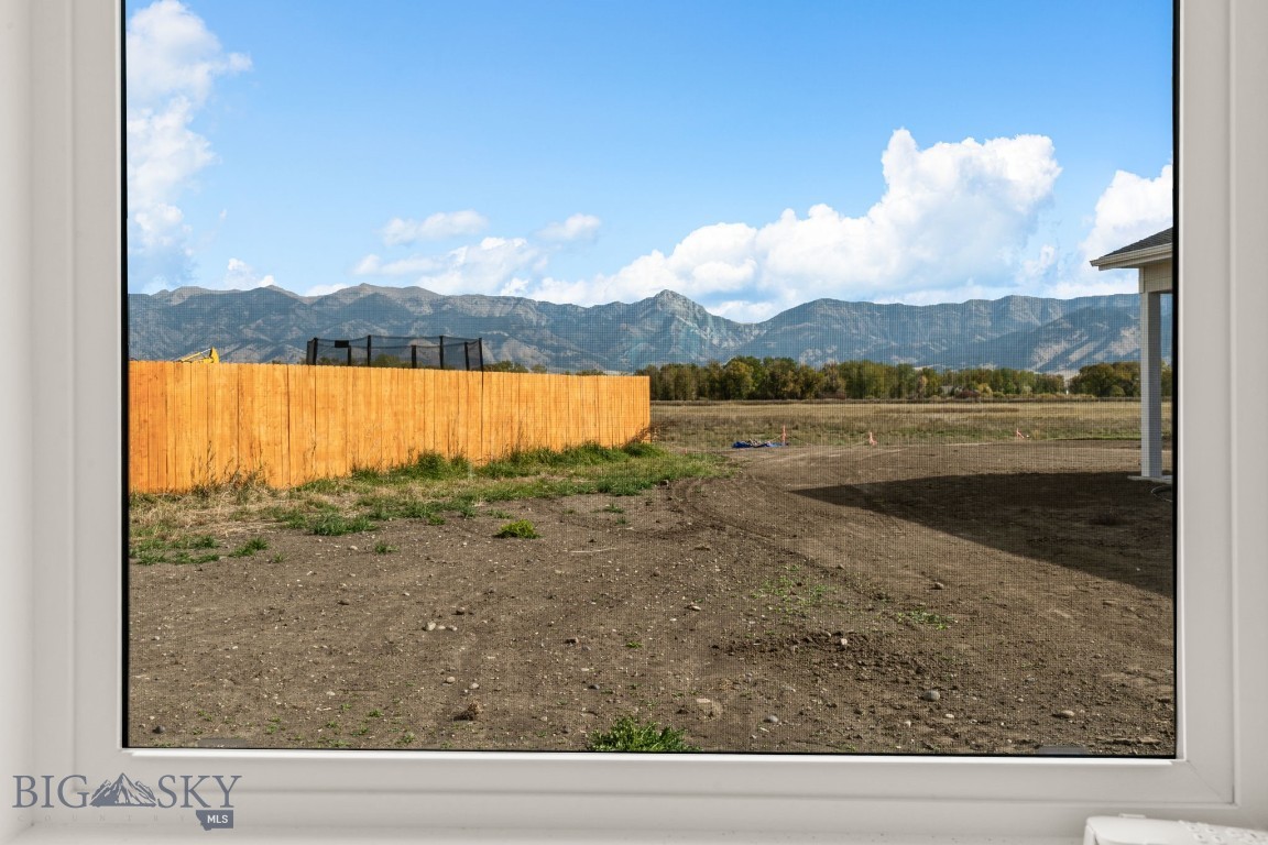 1106 Melissa Way Property Photo 28