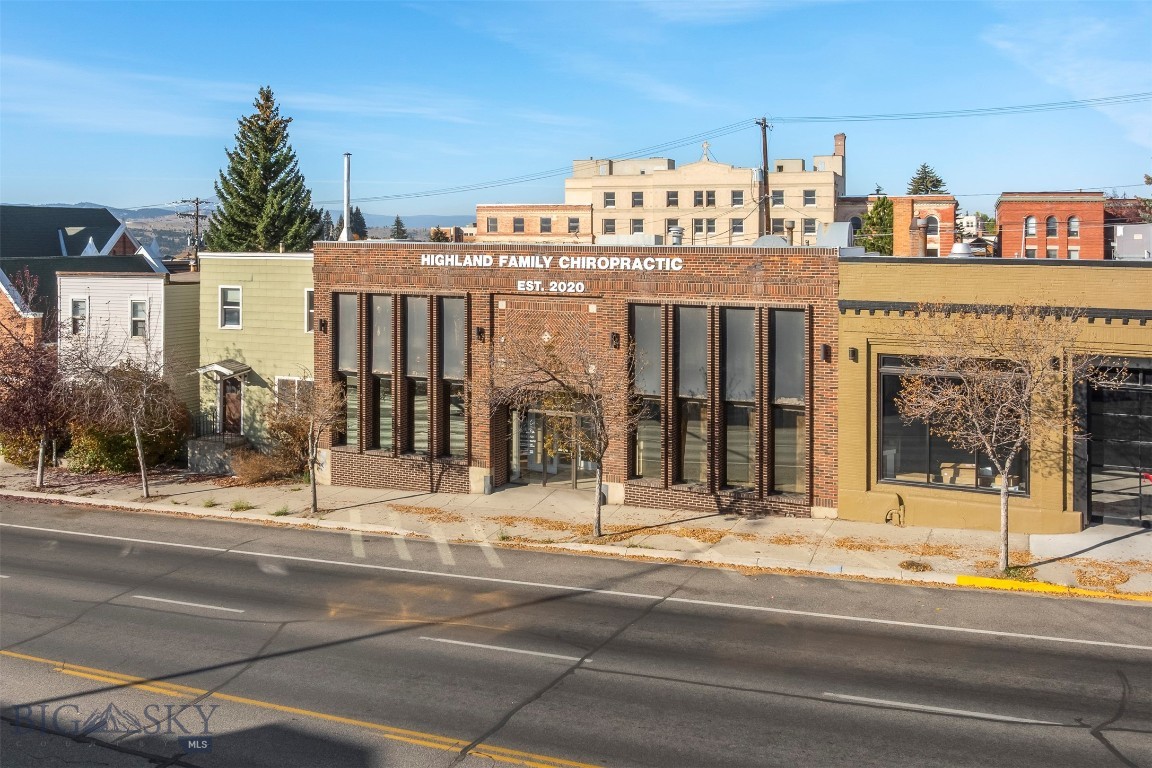 209 S Montana Street Property Photo 1